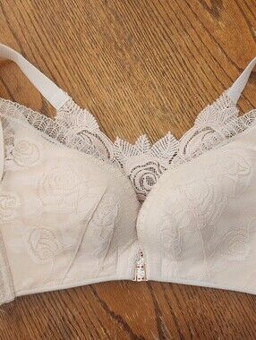 Lace Floral Demi Bra in Light Beige - Smooth Support